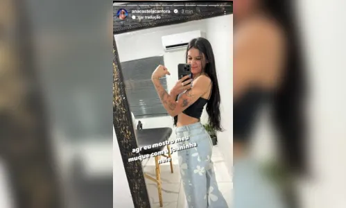 
						
							Apaixonada, Ana Castela faz tatuagem e exibe resultado: ''Te amo''
						
						