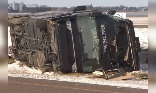 
						
							Acidente com ônibus de Shania Twain deixa 13 feridos no Canadá
						
						