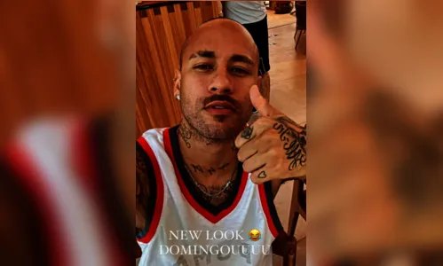 
						
							Neymar exibe novo visual nas redes sociais e divide opiniões; veja
						
						