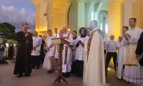 
						
							Missa com Frei Gilson reúne multidão em Apucarana; veja fotos
						
						