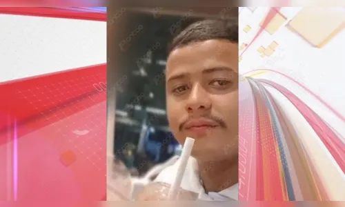
							Jovem morre após bater em árvore ao tentar fugir da PM em Maringá
						
						