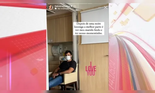 
						
							Fabiana Justus celebra visita do marido no hospital: 