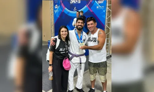 
						
							Atleta apucaranense de jiu-jitsu é destaque na Flórida
						
						