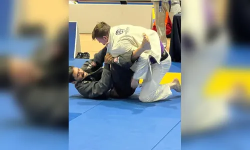 
						
							Atleta apucaranense de jiu-jitsu é destaque na Flórida
						
						