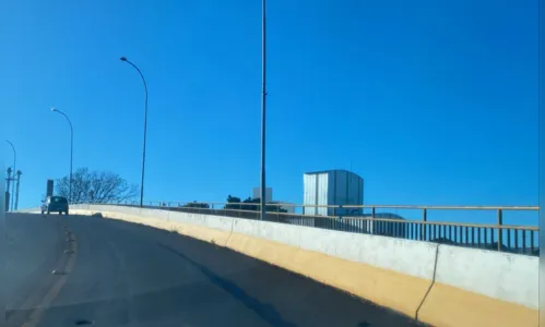 
						
							Homem fica gravemente ferido ao cair de viaduto em Apucarana
						
						