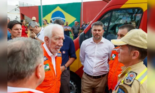 
						
							Paraná envia nova remessa com mais 400 toneladas doações ao RS
						
						