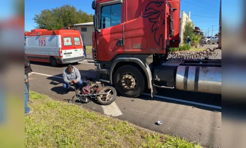 
						
							Motociclista fica gravemente ferido em colisão; aeromédico é acionado
						
						