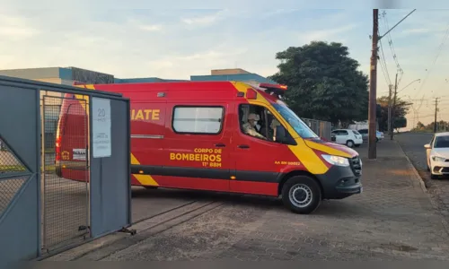
							Trabalhador sofre queda e é socorrido pelos bombeiros em Apucarana
						
						