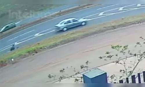 
						
							Polícia Civil divulga imagem de carro que atropelou e matou ciclista
						
						