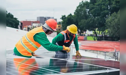 
						
							Energia solar e cibersegurança: uma combinação que deve ser analisada
						
						