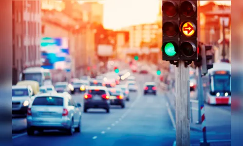 
						
							Excesso de velocidade: saiba os tipos, penalidades e como recorrer
						
						