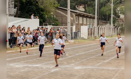 
						
							Festival de Atletismo movimenta 930 estudantes da rede municipal
						
						