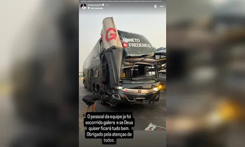 
						
							Ônibus da dupla João Neto e Frederico se envolve em acidente na BR-040
						
						