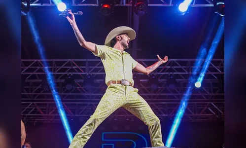 
						
							Show de Luan Pereira reúne milhares de pessoas em Arapongas
						
						