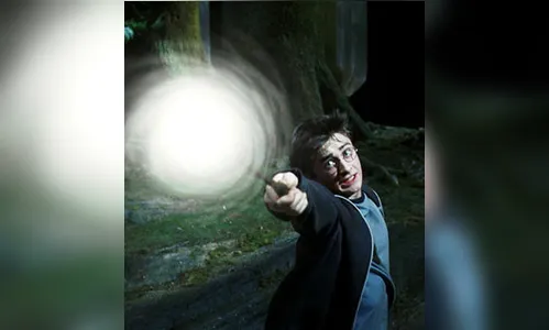 
						
							Confira 10 coisas que você nunca reparou nos filmes de Harry Potter
						
						