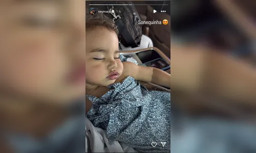 
						
							Neymar Jr divide momento fofo com a filha, Mavie: 'Sonequinha'
						
						