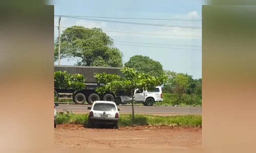 
						
							Grave acidente na PR-444 deixa um morto e feridos em Mandaguari
						
						