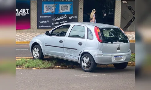 
						
							Motorista é preso por embriaguez ao volante após acidente em Apucarana
						
						