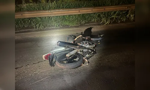 
						
							Motociclista fica em estado grave após colisão com carro em Apucarana
						
						