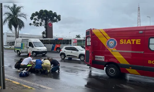 
						
							Motociclista sofre queda na Avenida Minas Gerais em Apucarana
						
						