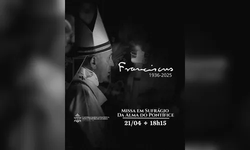 
						
							Catedral de Apucarana celebra missa em homenagem ao papa Francisco
						
						