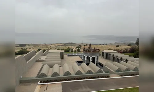 
						
							Bispo de Apucarana participa de peregrinação espiritual na Terra Santa
						
						