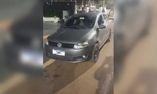 
						
							Homem é preso por aplicar golpes em postos de combustíveis; veja
						
						