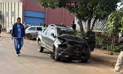 
							Colisão entre Fiat Strada e Gol deixa dois feridos em Ariranha do Ivaí
						
						