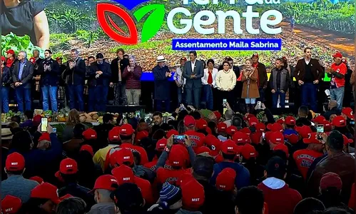 
						
							Lula formaliza criação do assentamento Maila Sabrina em Ortigueira
						
						