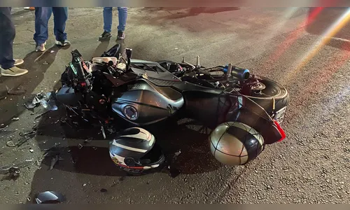 
							Acidente envolvendo moto Kawasaki deixa homem ferido em Apucarana
						
						