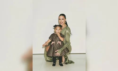 
							Veja quanto custou o vestido que Mavie usou no leilão de Neymar
						
						