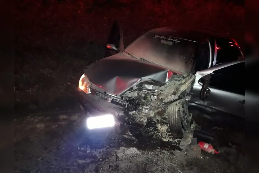 Duas pessoas morrem em acidente entre Mauá  da Serra e Faxinal
