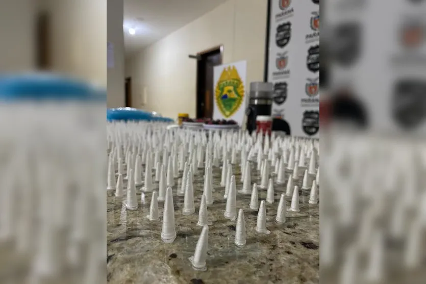 Rapaz é preso com mais de 700 pinos de cocaína em Apucarana