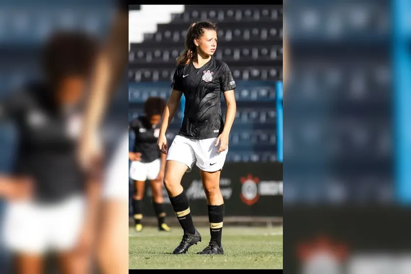 Filha de ex-atacante do Apucarana Atlético Clube é destaque no Corinthians