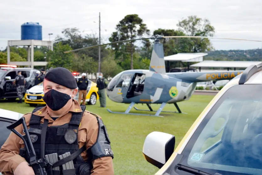 Megaoperação tem apoio aéreo e do Bope no Oeste e Sudoeste