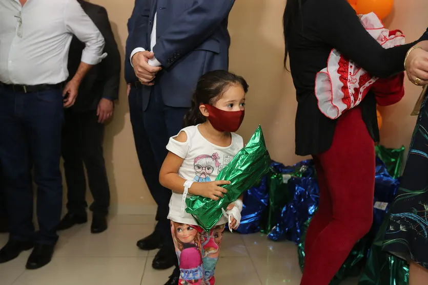 Apucarana recebe doação de brinquedos da campanha Paraná Piá