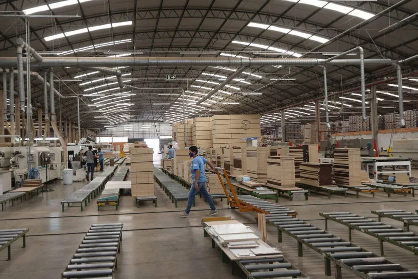 Município de Arapongas é o maior produtor de móveis do país