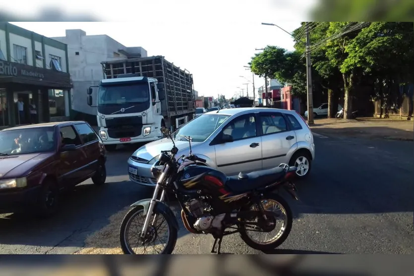 Acidente é registrado na tarde desta terça na Av. Maracanã