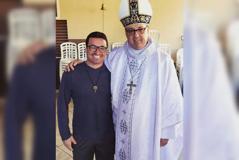 Aos 34 anos apucaranense 'larga tudo' para ser padre