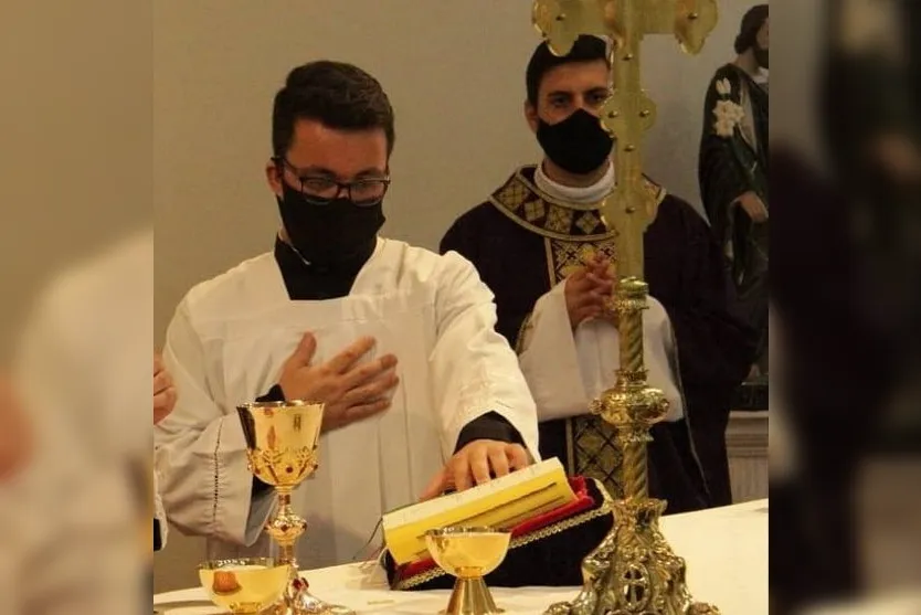 Aos 34 anos apucaranense 'larga tudo' para ser padre