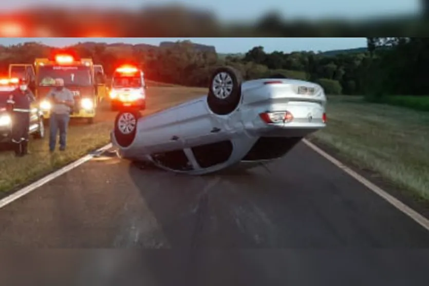 Após sofrer acidente de carro, padre de Faxinal agradece orações