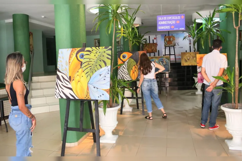 Artistas locais ganham espaço permanente no Cine Fênix