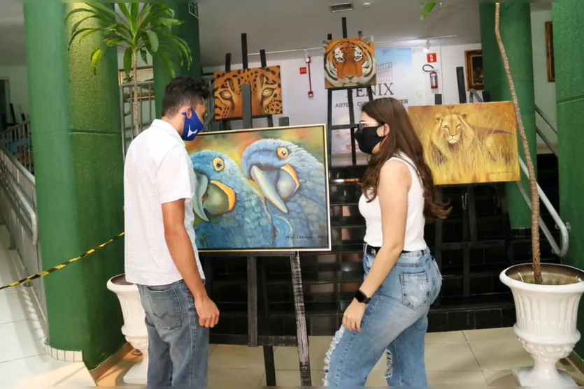 Artistas locais ganham espaço permanente no Cine Fênix