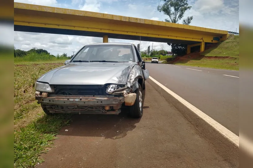 Colisão entre veículos é registrada nesta terça-feira