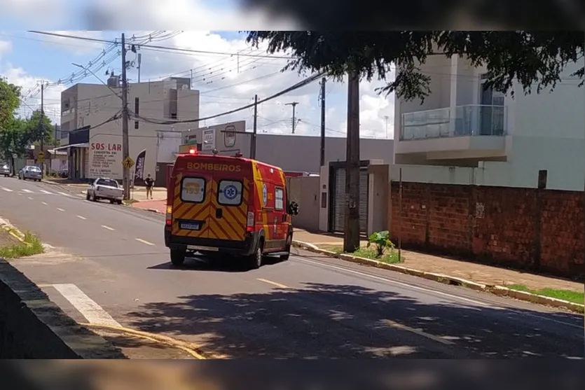 Entregador se envolve em acidente em frente da delegacia