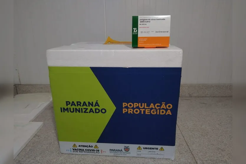 Faxinal retira  na 16ª RS as doses de imunizantes destinadas ao município