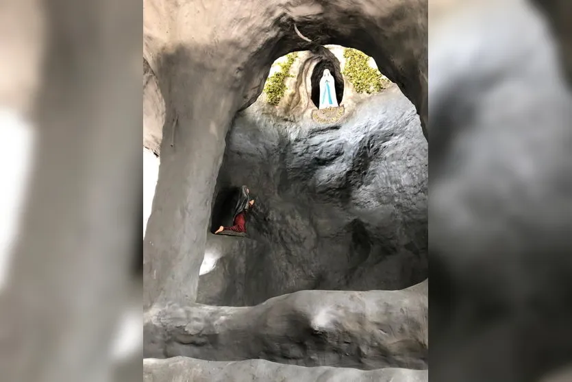 Gruta de Nossa Senhora de Lourdes é abençoada; assista