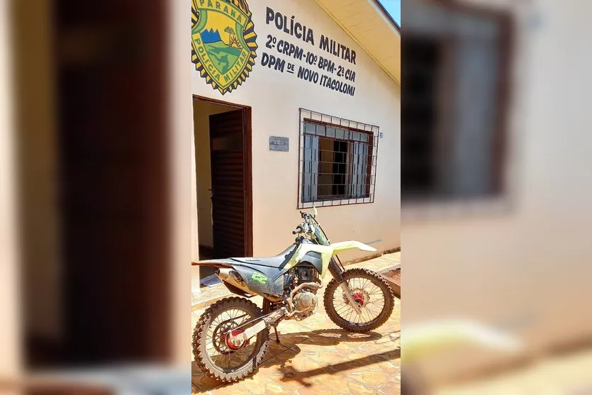 Motocicleta sem placa é apreendida pela Polícia Militar