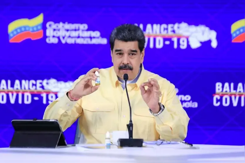 Nicolás Maduro anuncia "gotas milagrosas 100% eficazes" contra Covid-19