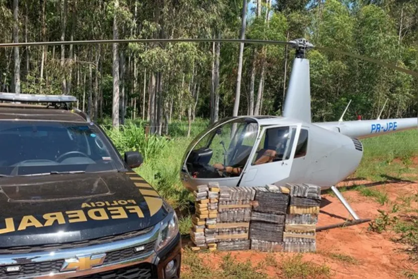 PF apreende helicóptero carregado com 220 kg de cocaína em Santa Mônica